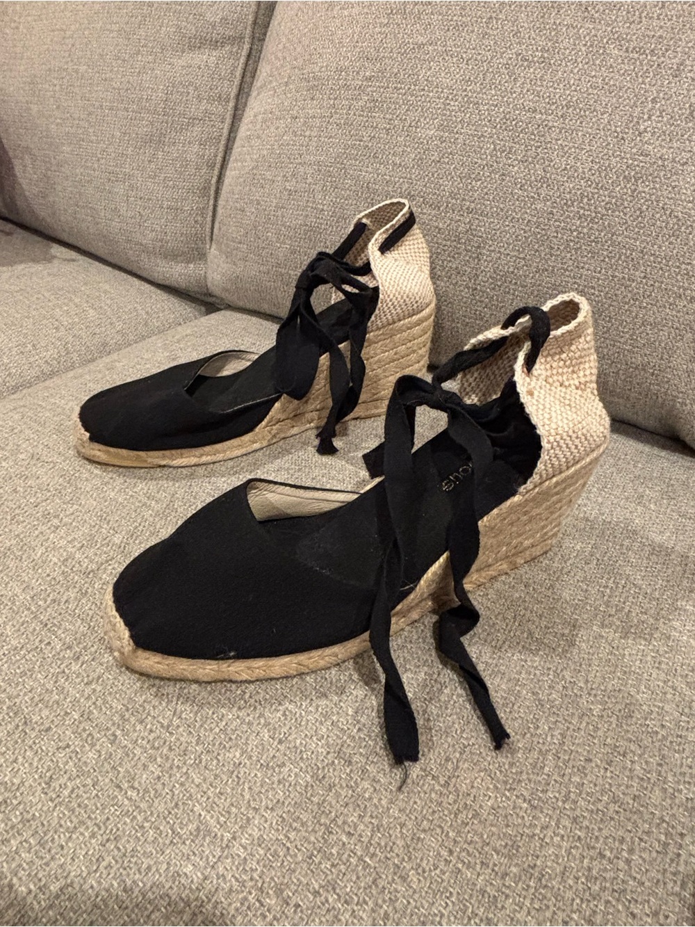 Andre Assous Black Espadrilles Wedge Heel Ankle Tie Wrap, size 8